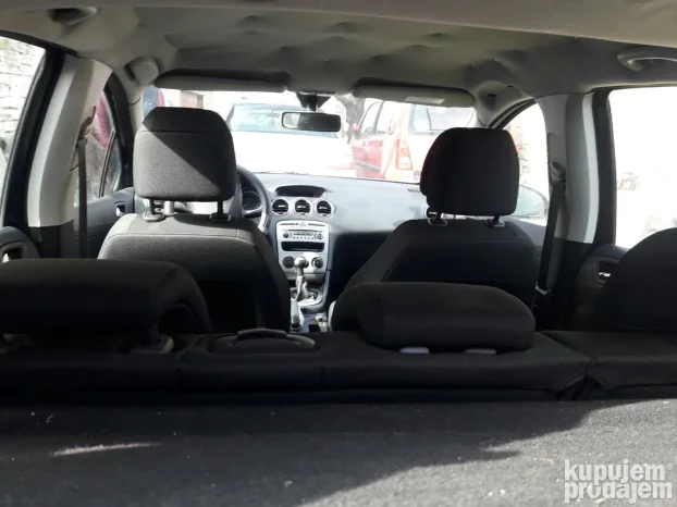 Peugeot 308 komplet sedista