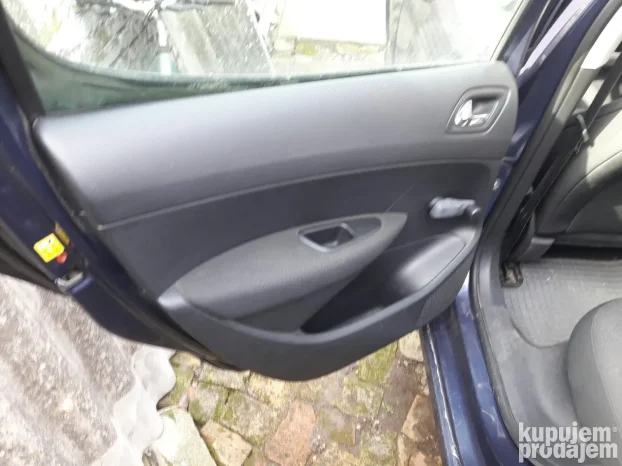 Peugeot 308 komplet sedista