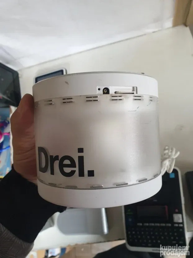 Drei 3 Tube Wifi ruter sa SIM