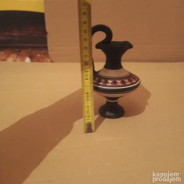 Mali keramički krčag