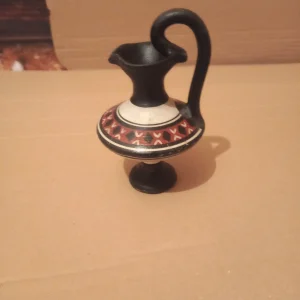 Mali keramički krčag