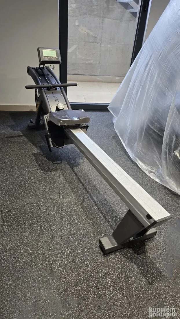 Air magnetic rower / Ergometar / klupa za veslanje / veslo