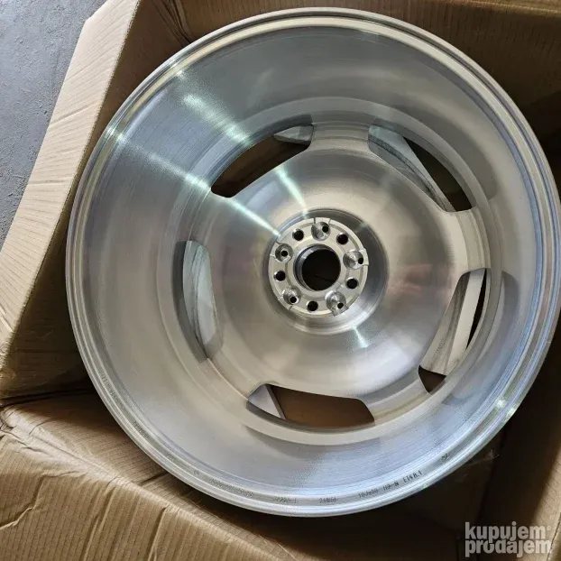 nove alu felne 20 " original mercedes s w223 maybach