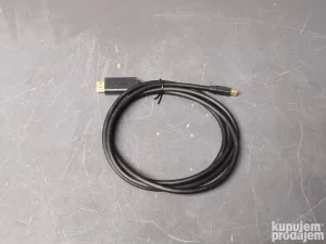 AmazonBasics DP Mini na HDMI kabl