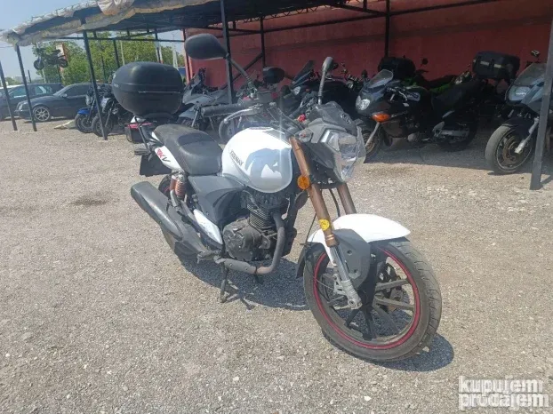 Keweey RKV 125 2016