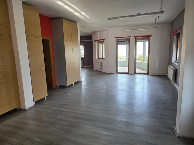 Mokranjčeva, Čair, 5+ petosobna, 600 m²