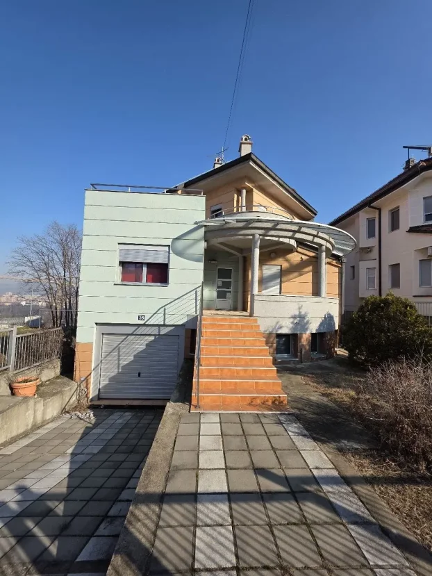 Mokranjčeva, Čair, 5+ petosobna, 600 m²