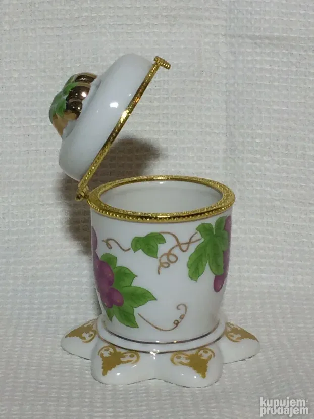 Porcelansko kobalt jaje,cuvar kuce