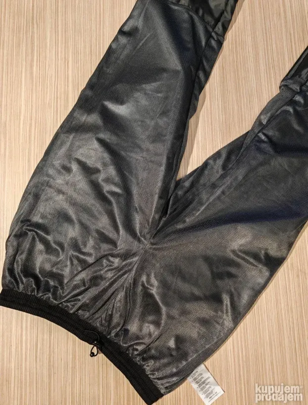 33,000 ft kišne outdoor pantalone L