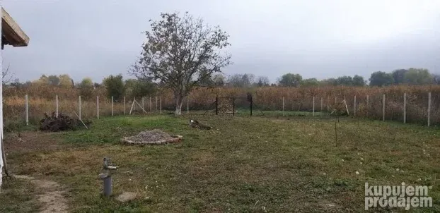 Plac od 3014m2 sa objektom u Novom Bečeju!
