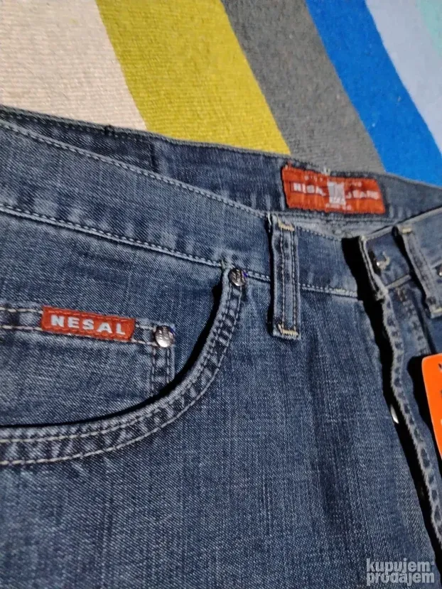 NESAL Jeans W34 L36 / Novo!