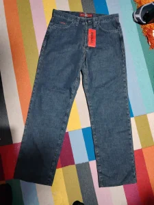 NESAL Jeans W34 L36 / Novo!