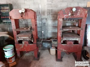 gumarske prese-secka