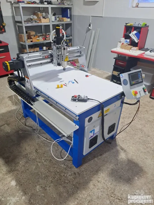 CNC router 1200x800 / CNC masina / glodalica za drvo