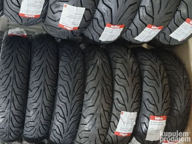 Gume za skutere i mopede