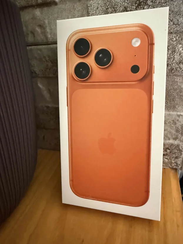 iPhone 17 Pro Max 256GB 512 GB Blue,Orange,Silver