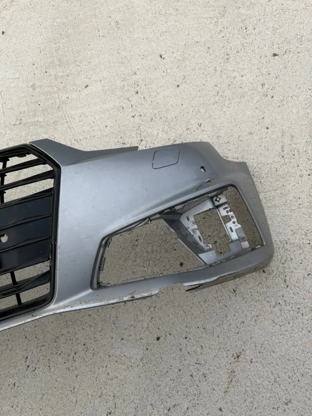 Audi A4 B9 2016- Prednji Branik - 8W0807437