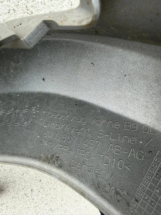 Audi A4 B9 2016- Prednji Branik - 8W0807437