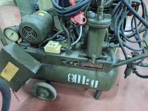 Kompresor(mali)