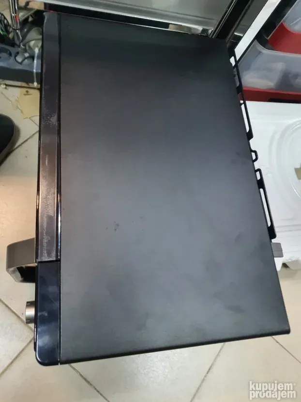 Samsung mikrotalasna - MG23F301TCK