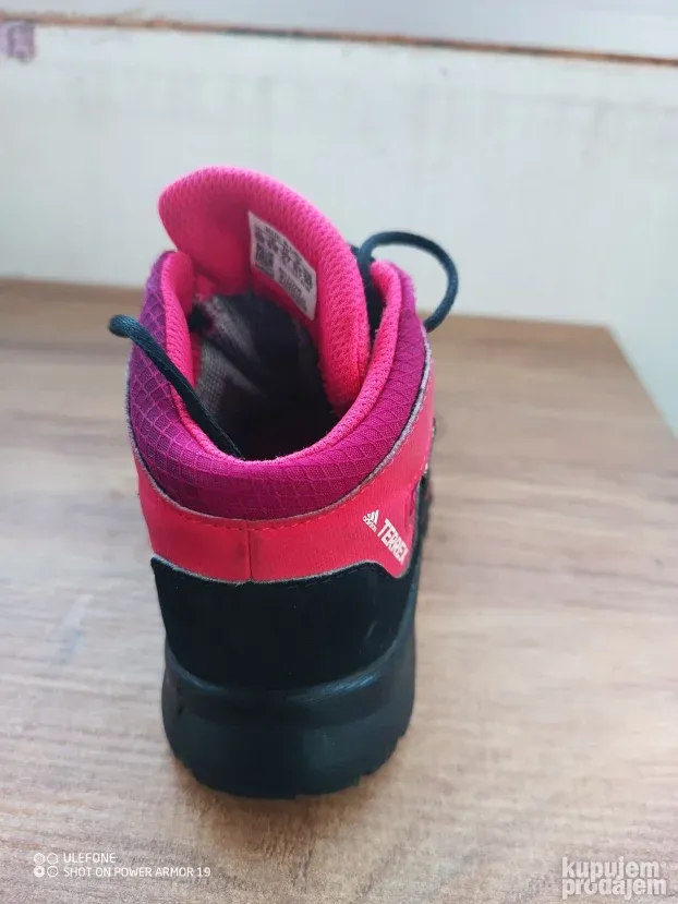 Adidas terex broj 27