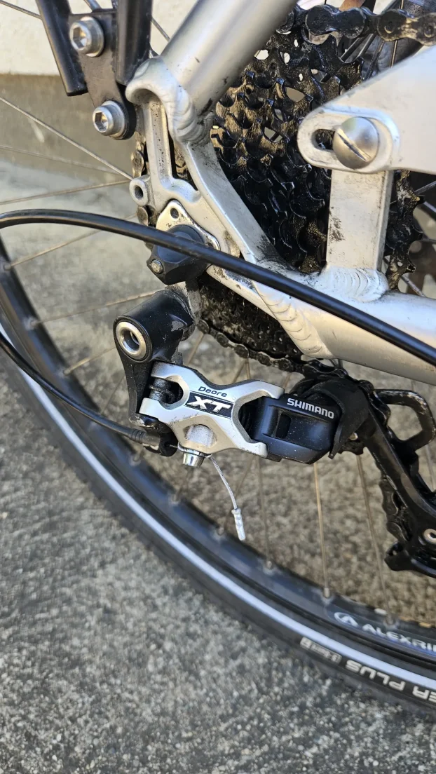 Flyer Elektricni Bicikl 26 Full Shimano DeoreXT Bez baterije