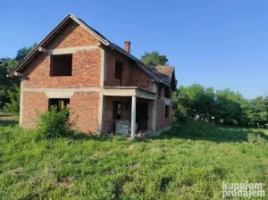 Smederevska Palanka, Azanja, 5+ petosobna, 130 m²