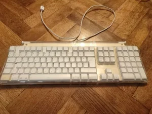 Apple retro Mehanicka