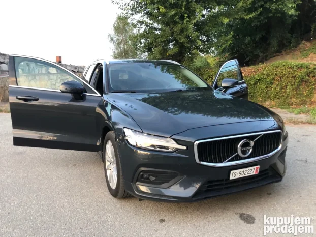 2019 Volvo V60 2.0d 4x4 2019god Ful