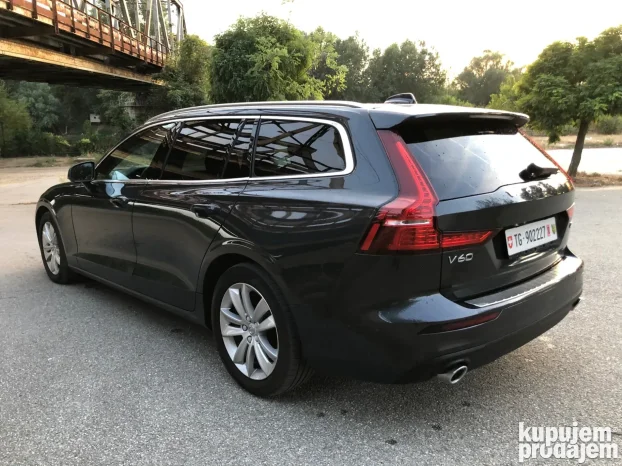 2019 Volvo V60 2.0d 4x4 2019god Ful