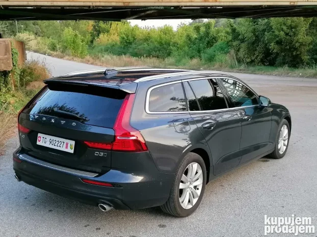 2019 Volvo V60 2.0d 4x4 2019god Ful