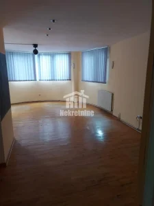 Arčibalda Rajsa, Filmski grad, 5+ petosobna, 180 m²