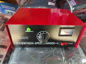 Punjac za akumulator