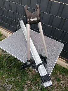 Thule Tour krovni nosač za bicikl