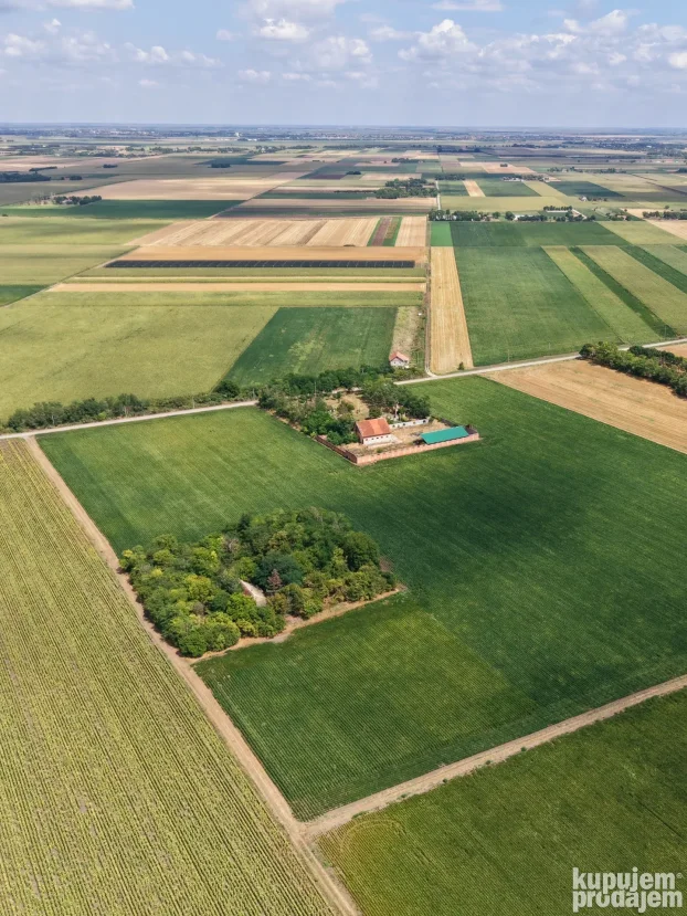 Čenej, 5+ petosobna, 460 m²