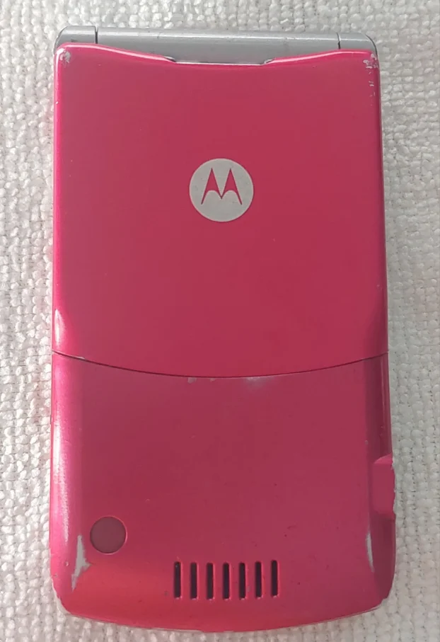 Motorola V3 sim free punjac Srpki meni