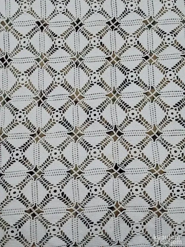 Etno heklani stolnjak iz bakine škrinje 140x100cm