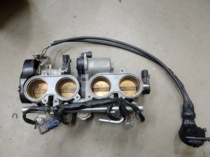 Yamaha R1 2004 2005 2006 2007 2008 Injection - Ajnspric