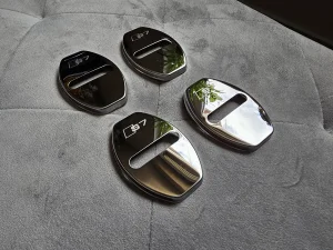 S7 poklopci brava hrom sivi AUDI NOVO