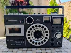National Panasonic R-5410B - stari japanski radio kasetofon