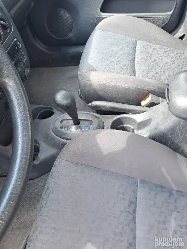 2003 Dodge Neon 2.0