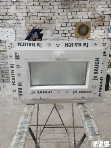 Pvc prozor 60x45 LUFTER!
