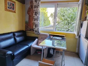 Jednosoban stan na Staroj Detelinari. 32m2