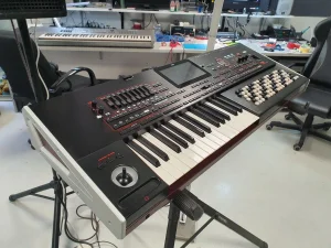 Servis muzicke opreme KORG/ROLAND/YAMAHA