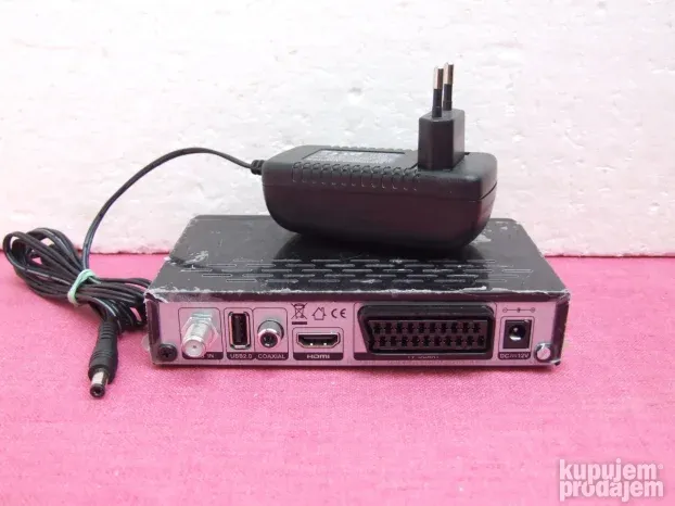 Comag HD200 satelitski risiver + adapter + GARANCIJA!