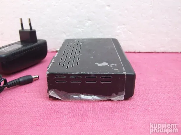 Comag HD200 satelitski risiver + adapter + GARANCIJA!