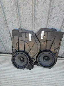 Zvucnici volvo c30 2007-2013