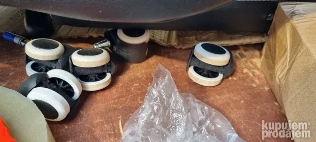 Songmics ergonomska, prilagodljiva stolica, vešt.k,crna/bela