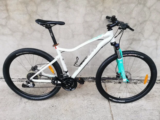 SPECIELIZAD    Jynx Sport 27,5