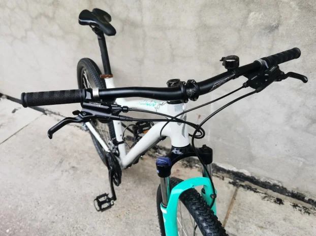 SPECIELIZAD    Jynx Sport 27,5